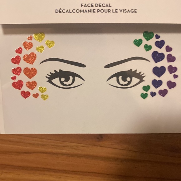 FINAL DROP 🚨NWT PRIDE FACE DECAL RAINBOW HEARTS 💕 🌈 Taylor eras tour decals - Picture 2 of 3